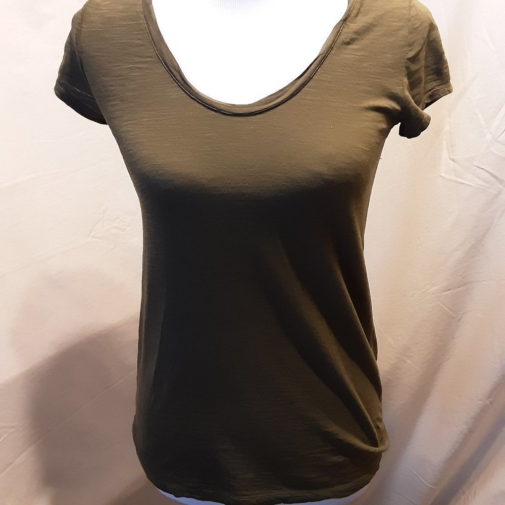 Ann Taylor Sunwashed T SZ XS 💕